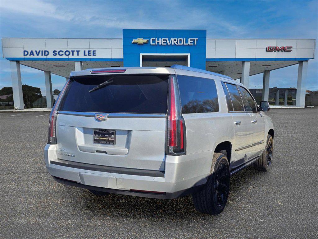 used 2019 Cadillac Escalade ESV car, priced at $26,990