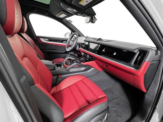 new 2025 Porsche Cayenne car, priced at $104,145