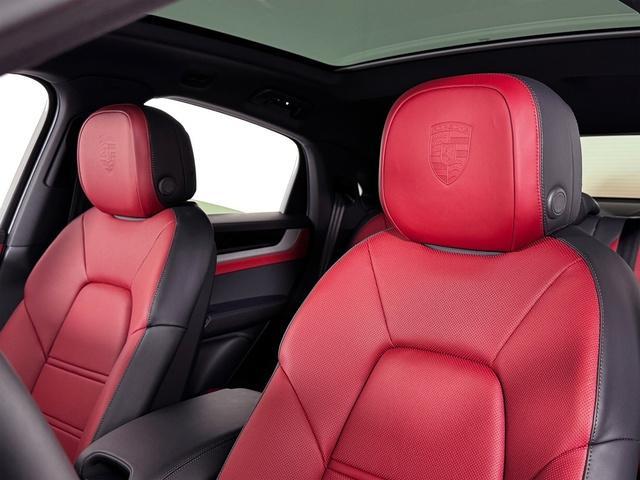 new 2025 Porsche Cayenne car, priced at $104,145