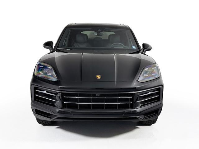 new 2025 Porsche Cayenne car, priced at $89,905