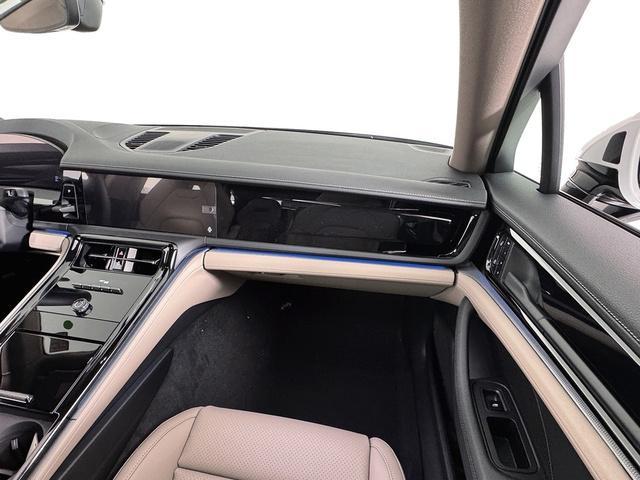 new 2026 Porsche Panamera car, priced at $128,300