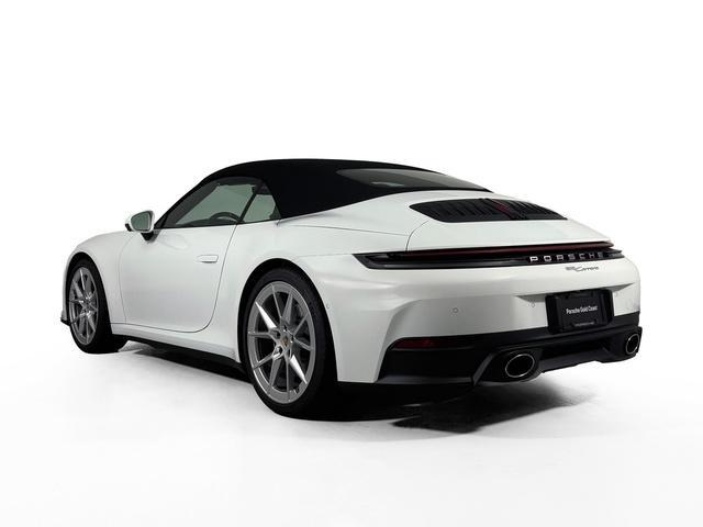 new 2026 Porsche 911 car, priced at $165,010
