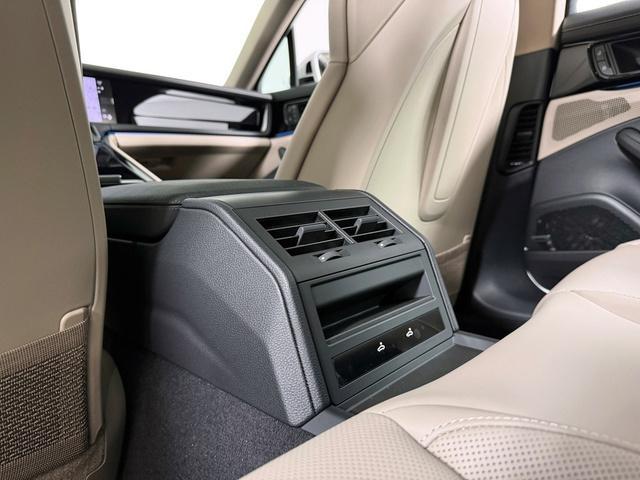 new 2026 Porsche Panamera car, priced at $137,050