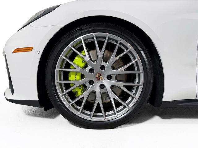 new 2026 Porsche Panamera car, priced at $137,050