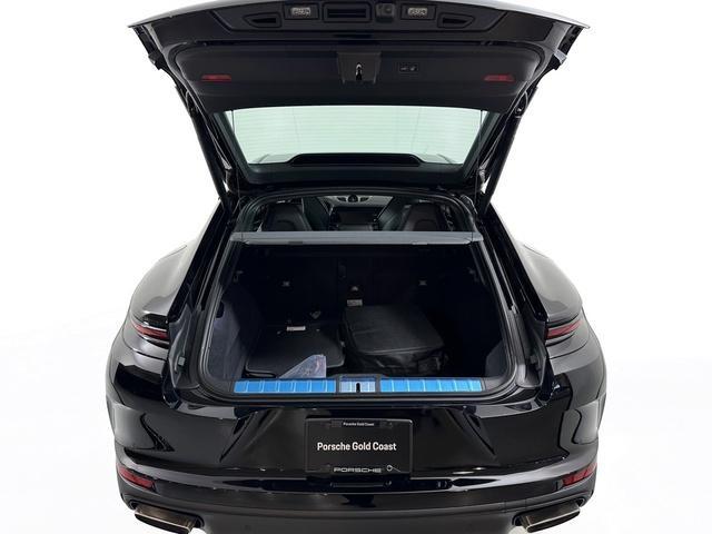 new 2026 Porsche Panamera car, priced at $136,490