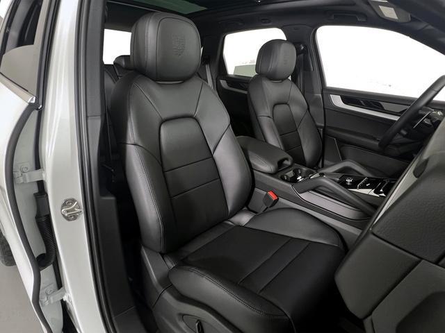 new 2026 Porsche Cayenne car, priced at $101,830