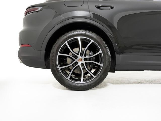 new 2025 Porsche Cayenne car, priced at $97,775