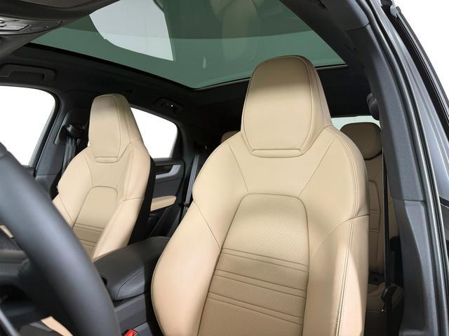 new 2025 Porsche Cayenne car, priced at $97,775