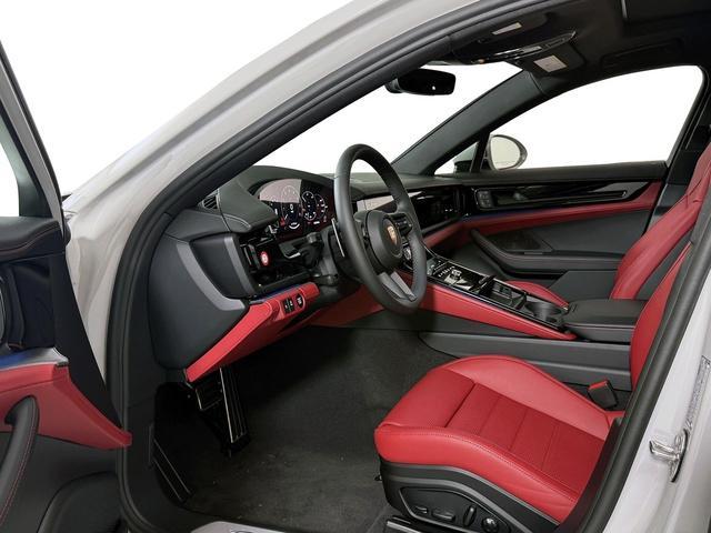 new 2026 Porsche Panamera car, priced at $133,250