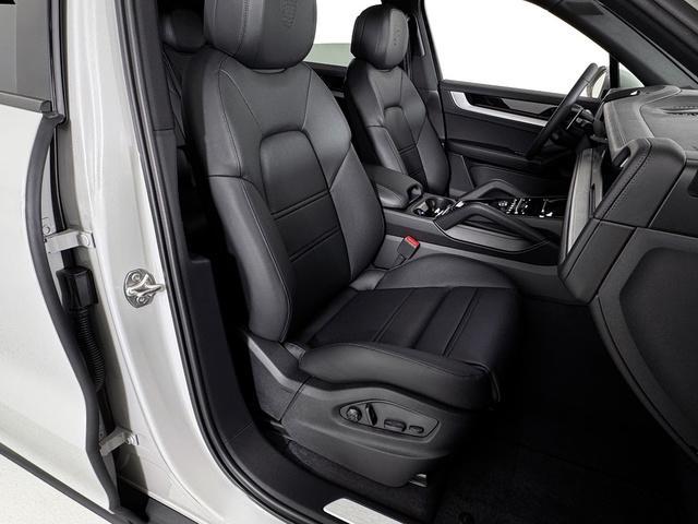 new 2025 Porsche Cayenne car, priced at $106,945