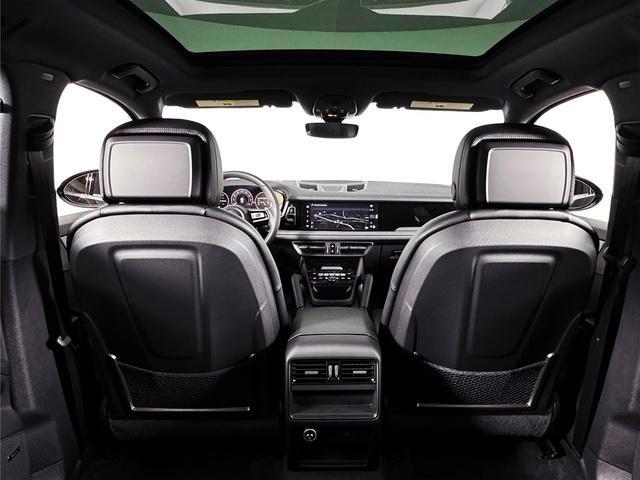 new 2025 Porsche Cayenne car, priced at $92,685