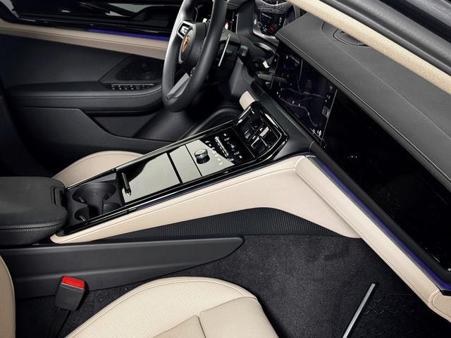 new 2025 Porsche Panamera car, priced at $124,775