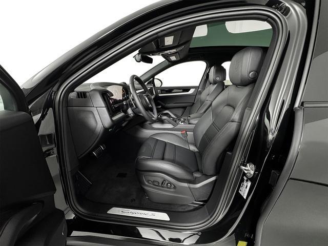 new 2026 Porsche Cayenne car, priced at $119,665