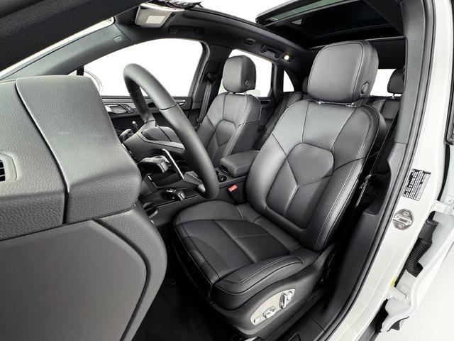 new 2025 Porsche Macan car, priced at $80,585