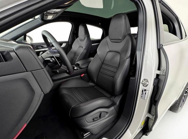 new 2025 Porsche Cayenne car, priced at $97,805