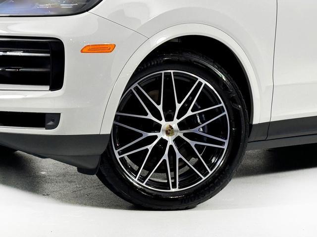new 2025 Porsche Cayenne car, priced at $97,805