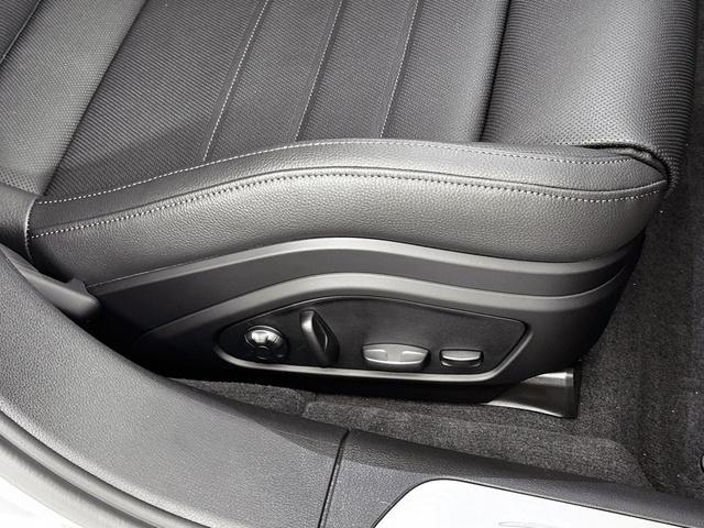 new 2026 Porsche Panamera car, priced at $128,230