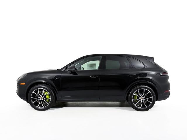 new 2025 Porsche Cayenne car, priced at $101,900