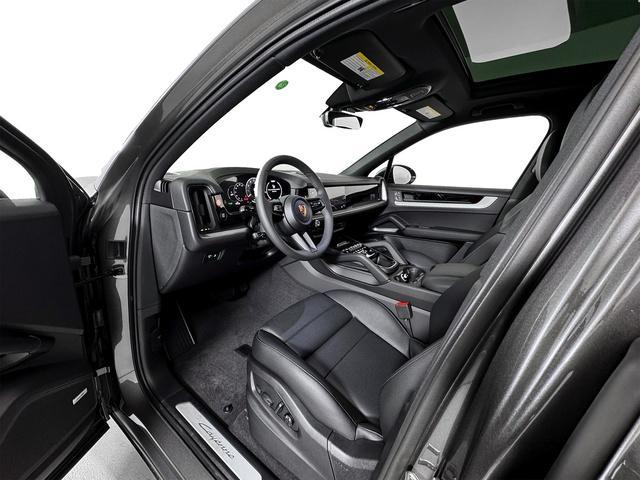new 2025 Porsche Cayenne car, priced at $107,065