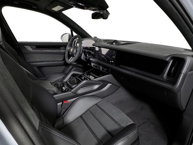 new 2025 Porsche Cayenne car, priced at $140,770