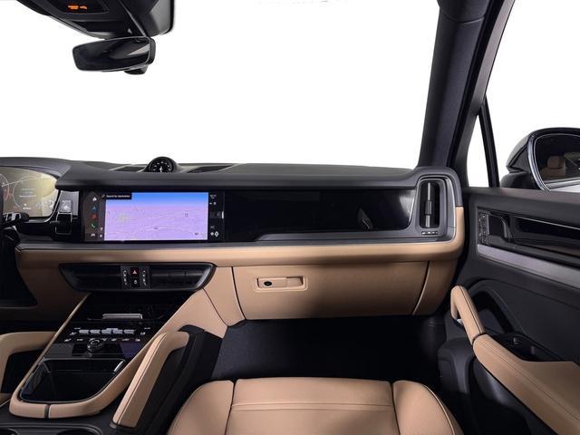 new 2025 Porsche Cayenne car, priced at $98,900