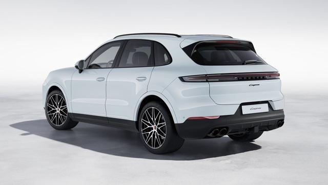 new 2025 Porsche Cayenne car, priced at $105,575