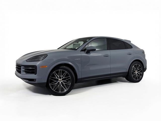 new 2025 Porsche Cayenne car, priced at $111,735