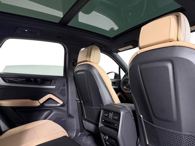 new 2025 Porsche Cayenne car, priced at $101,455