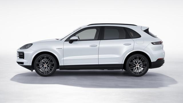 new 2025 Porsche Cayenne car, priced at $114,175