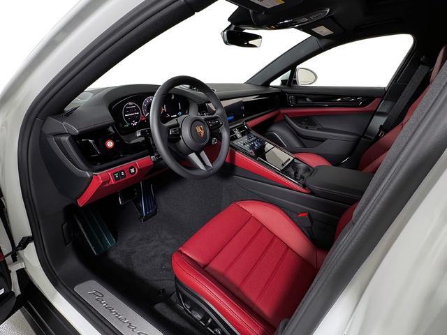 new 2025 Porsche Panamera car, priced at $131,115