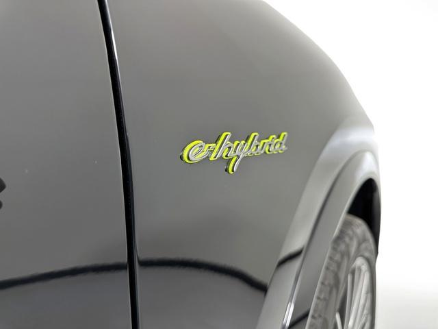 used 2023 Porsche Cayenne car, priced at $76,945