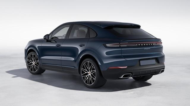 new 2025 Porsche Cayenne car, priced at $102,875