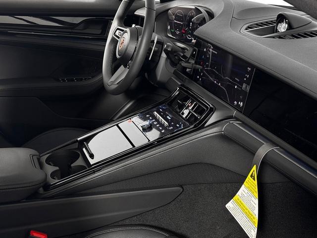 new 2025 Porsche Panamera car, priced at $135,055