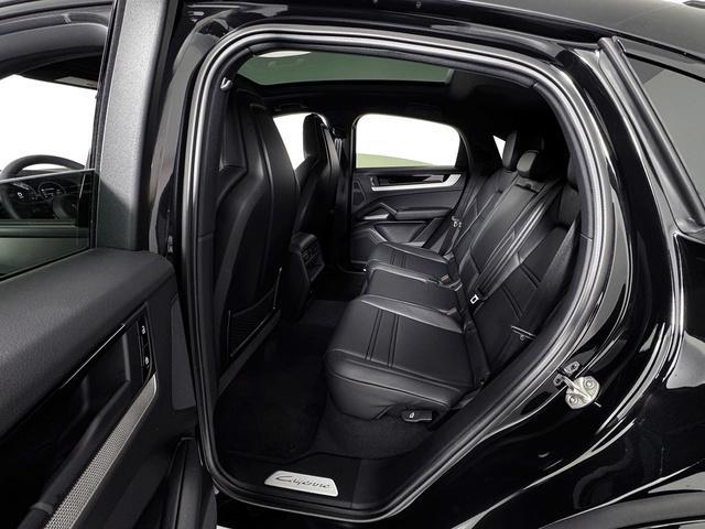 new 2026 Porsche Cayenne car, priced at $104,870