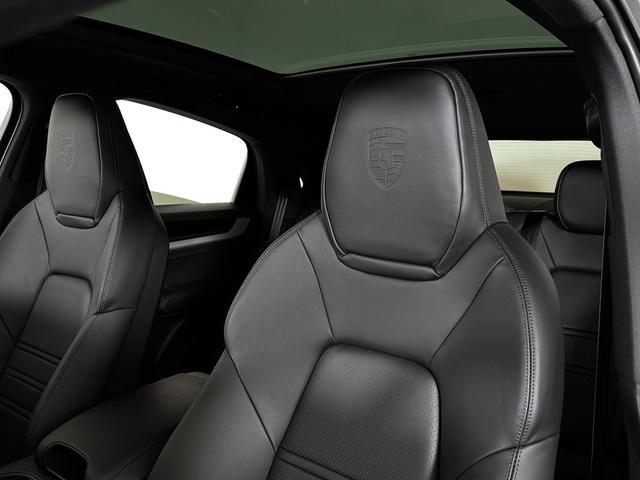 new 2026 Porsche Cayenne car, priced at $104,870