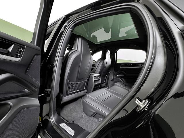 new 2026 Porsche Cayenne car, priced at $104,870