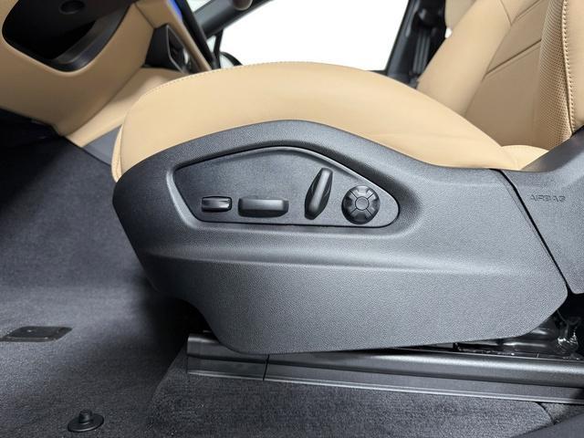 new 2026 Porsche Cayenne car, priced at $127,650