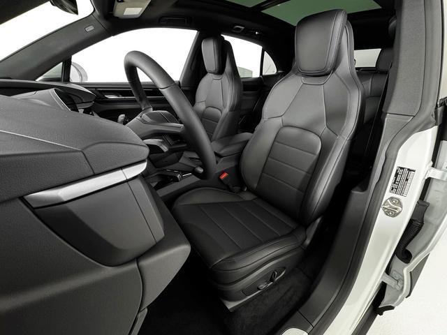 used 2025 Porsche Macan car, priced at $71,895