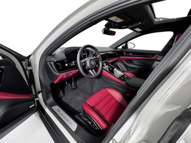 new 2025 Porsche Panamera car, priced at $128,085
