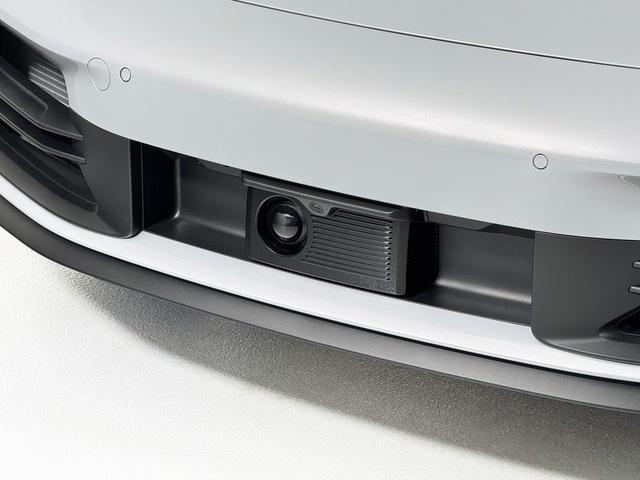 new 2025 Porsche 911 car, priced at $152,465