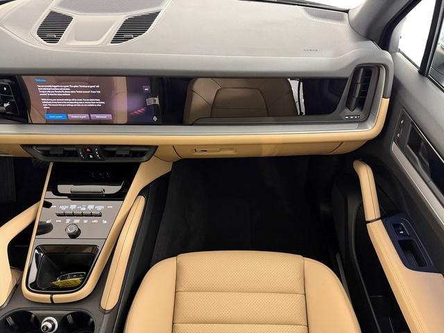new 2025 Porsche Cayenne car, priced at $94,955