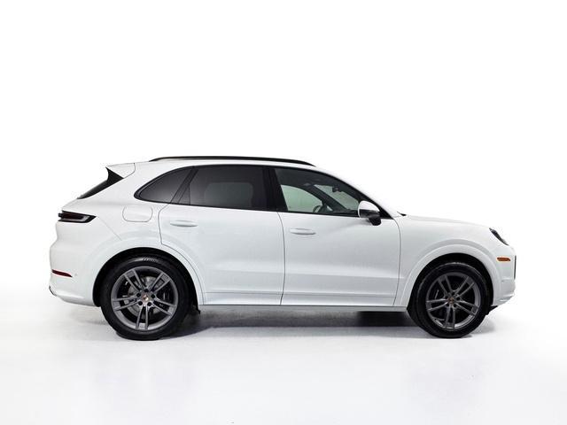 new 2025 Porsche Cayenne car, priced at $107,065