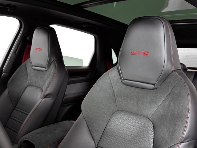 new 2025 Porsche Cayenne car, priced at $143,440