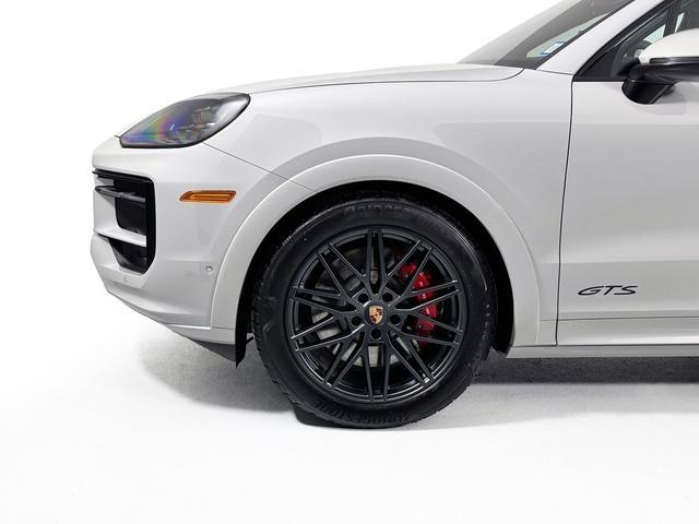 new 2025 Porsche Cayenne car, priced at $143,440