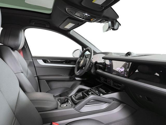 new 2025 Porsche Cayenne car, priced at $99,615