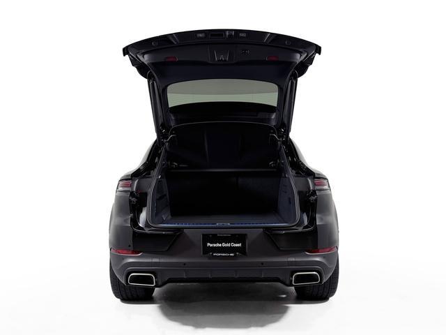 new 2025 Porsche Cayenne car, priced at $97,435