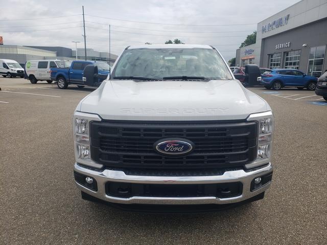 new 2025 Ford F-250 car, priced at $52,147