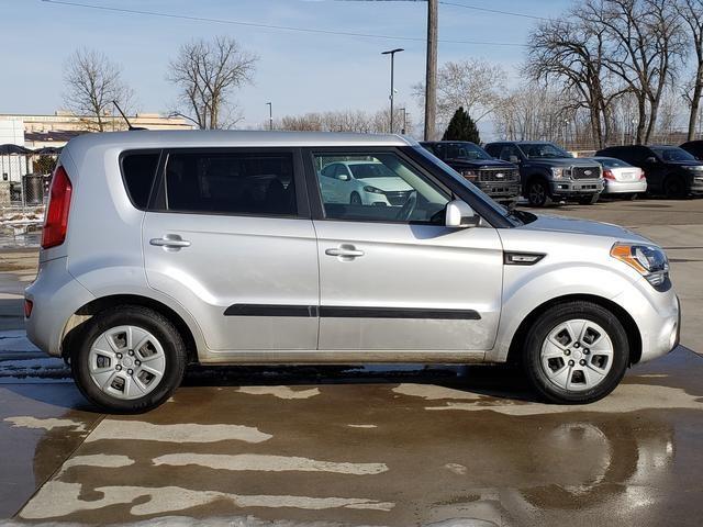 used 2012 Kia Soul car, priced at $5,500