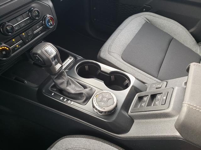 new 2025 Ford Bronco car, priced at $41,674