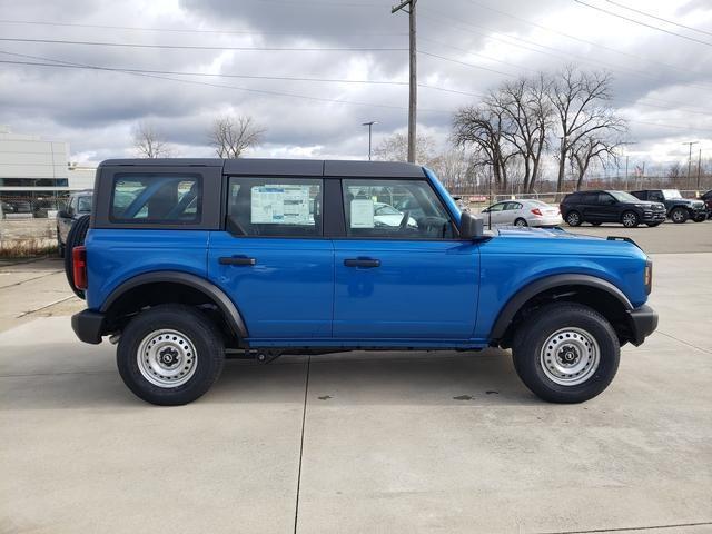new 2025 Ford Bronco car, priced at $42,674